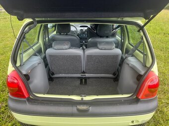 Renault twingo garážovaný - 7