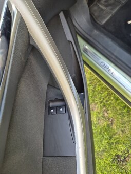 Opel Astra J 1.4 Turbo, benzín - 7