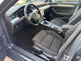 VW Passat B8 2.0 TDI 110kW DSG Tažné Webasto Navi Kamera ACC - 7