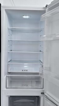 Lednice s mrazákem ETA, kombinovaná, lednice LG - 7