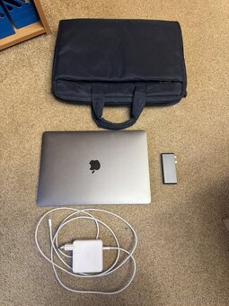 MacBook Pro 2017 touch bar - 7