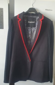 Sako Desigual vel. M - 7