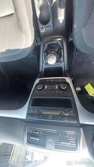 Škoda Yeti 2.0tdi 81kw 4x4 ČR serviska - 7