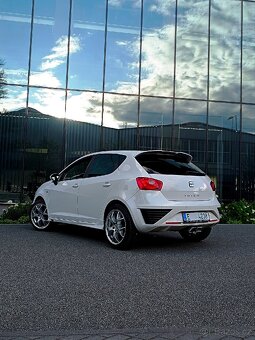 Seat Ibiza FR 1.6i 77kw manuál, 1.majitelka... - 7