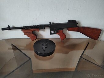 Samopal Thompson 1928 nefunkční replika - 7