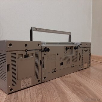 Radiomagnetofon - 7
