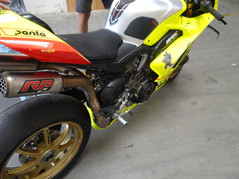 Ducati Panigale V4R - 7