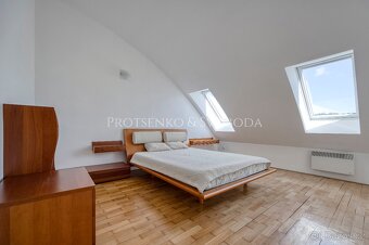 Prodej kanceláře 530 m² Benešovo náměstí, Křižanov - 7