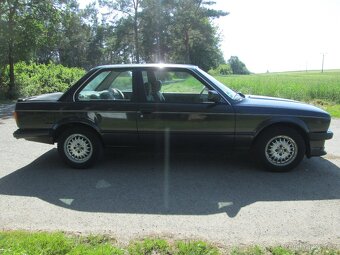 BMW E30 320i 6V Coupe 12/1985 1.majitel 117tis.km serv.kniha - 7