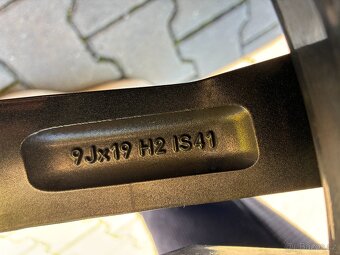 Originální zimní sada BMW 8 STYLING M727 v rozměrech 8x19 ET - 7