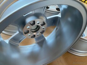 nová originální alu kola Škoda 16", rozteč šroubů 5x100 - 7