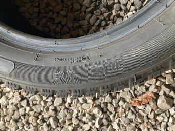 Zimní pneu 225/50 r17 - 7