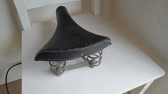 Sedlo na retro kolo Eska - 7