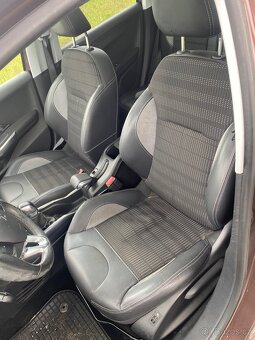 Peugeot 2008 1.2 pt - 7