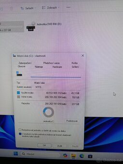Počítač All in One i3 7gen - 7