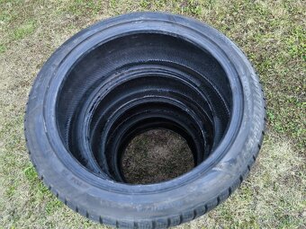 245/40/19 , Matador Nordicca, 8,5mm - 7