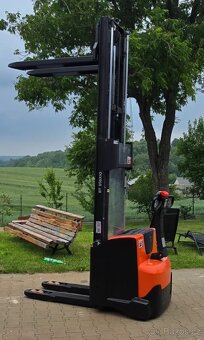 Toyota SWE 140L • 2018 • Duplex • 1400 kg • nové kola • - 7