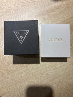 Hodinky GUESS pánské a dámské - 7