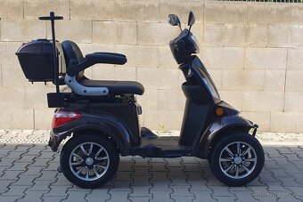Invalidní elektrický vozík VISTA QUATER I - 7
