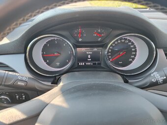 Prodám OPEL Astra kombi 1,6 TDCi 81 kw 2017 - 7