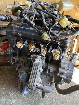Motor Honda 600 - 7