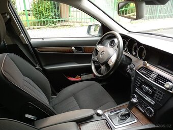 Mercedes-Benz C220 combi w204 - 7