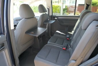 VW TOURAN 2.0TDI 103KW,1 MAJ.ZARUKA KM.7 MIST,TAŽNE. - 7