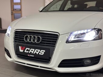 Audi A3 Sportback 1.4 TFSI Xenon / Sport / výhřev / STK - 7