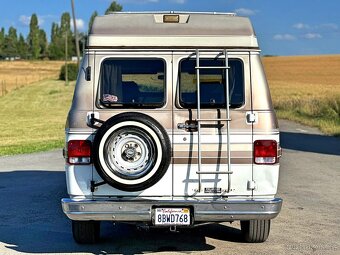 1992 Chevrolet G20 5.7 V8 | American Van - 7