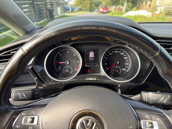 Volkswagen Touran 2.0 TDI 110kw -po rozvodech, servis jen VW - 7