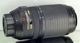 Nikon AF-S 70-300mm f/4.5-5.6 G ED VRFX ZOOMUV - 7