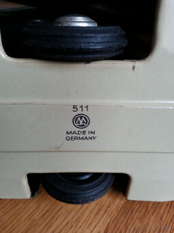 Plechové autíčko - 7