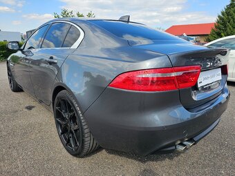 JAGUAR XE 2017 2.0D 132kW,VÝHŘEVY,NAVI,TEMPOMAT,SERVISKA - 7