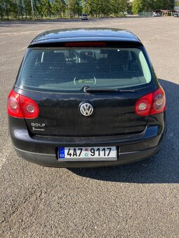 Volkswagen Golf V - 7