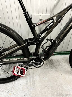 Trailové karbonové kolo Specialized Stumpjumper 29" - 7