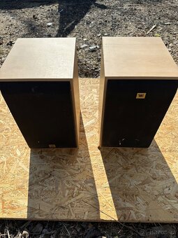 Různé reproduktory - 7