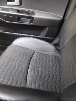 Kia ceed 2.0crdi - 7