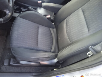 Mazda 5 - 7