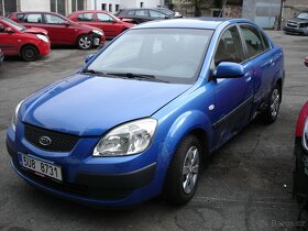 kia rio - 7