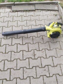 Prodám foukac Ryobi Rbv26b - 7