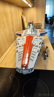 Star Wars - Útočný krížnik Republiky triedy Venator 75367 - 7