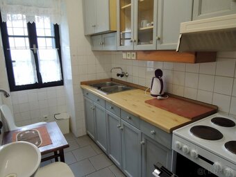 Prodej ubytovacího zařízení s možností prodejny a bydlení - 7