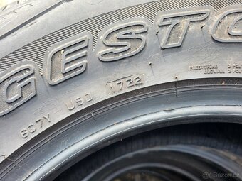 265 65 17" Bridgestone - 7