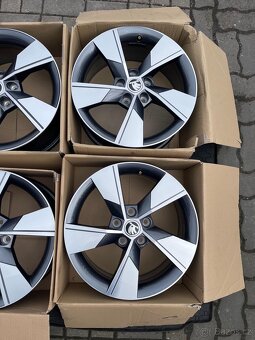 ORIGINÁL Alu Škoda NIVALIS R17, 5x112 - ZÁNOVNÍ - 7