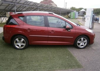 Peugeot 207 1.6HDi 80kw,CZ,2.maj.panorama nafta 80 kw - 7