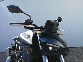 Honda CB1000 Hornet, 04/2025, nové ČR ,1.majitel, 2.927 km - 7
