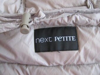 Přechodná šedá péřová bunda s kapucí NEXT vel.38 - 7