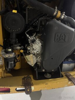 Caterpillar 226 B2 High Floow - 7