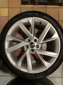 Alu kola Škoda SCALA R18 5X100 LETNÍ PNEU 205/45 R18 VEGA - 7