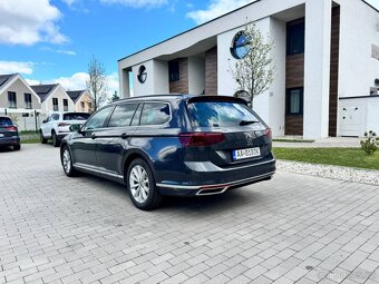 Volkswagen Passat GTE Variant - 7
